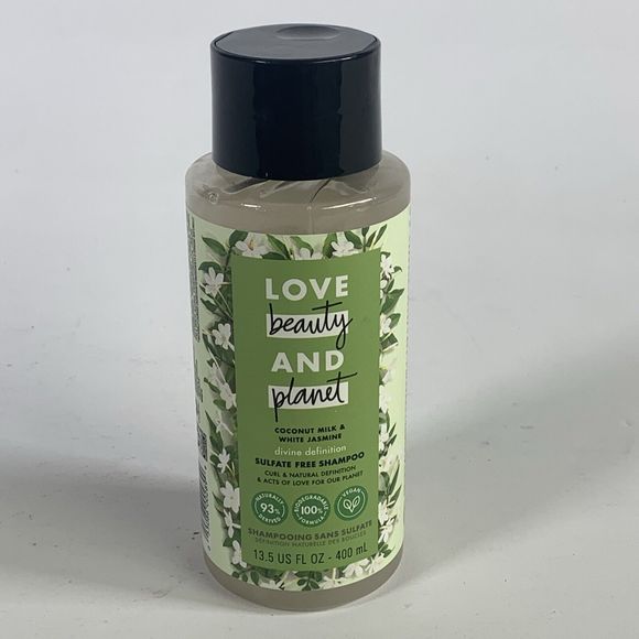 Love Beauty And Planet Coconut Milk & White Jasmine Shampoo - 13.5 oz / 400 mL - Picture 1 of 4
